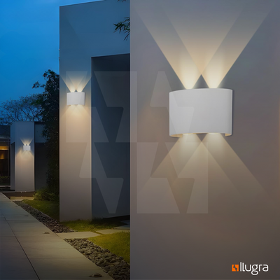 Arandela LED Meia Lua 4W IP65 – 4 Fachos – Branco Quente 3000K – Preta ou Branca