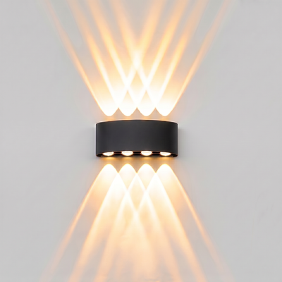 Arandela LED Meia Lua 8W IP65 – 8 Fachos – Branco Quente – Bivolt