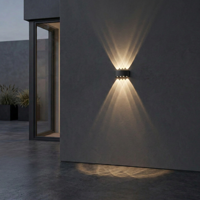 Arandela LED Meia Lua 8W IP65 – 8 Fachos – Branco Quente – Bivolt